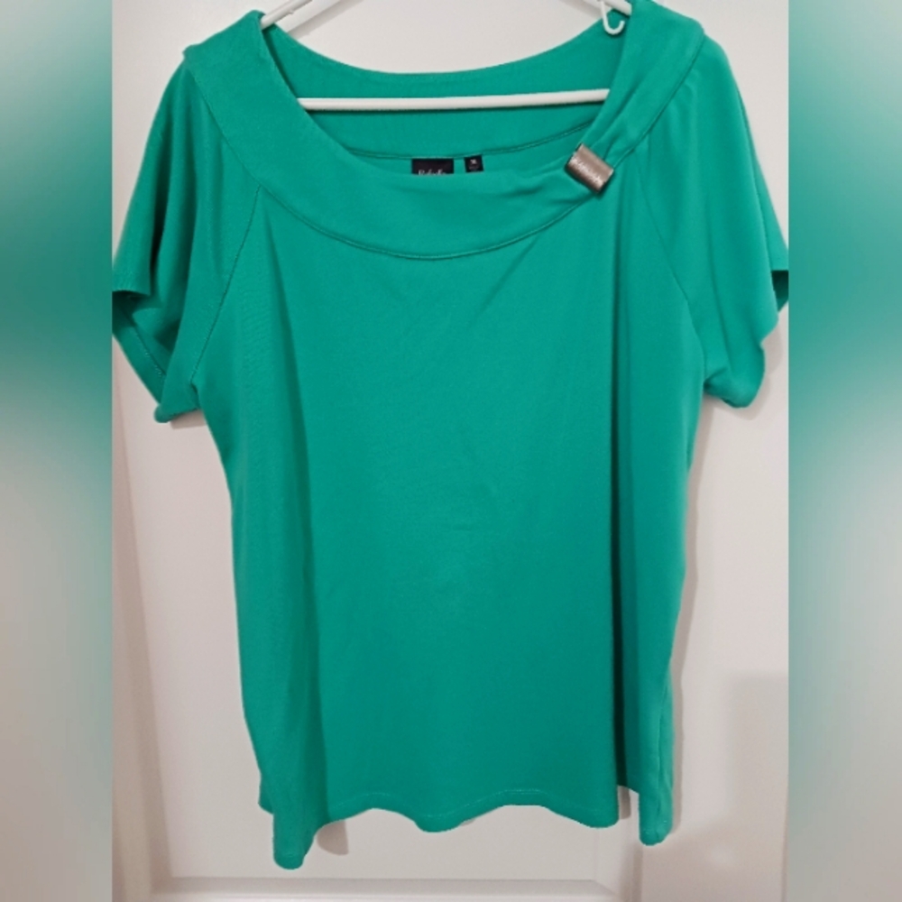 Boat neck top